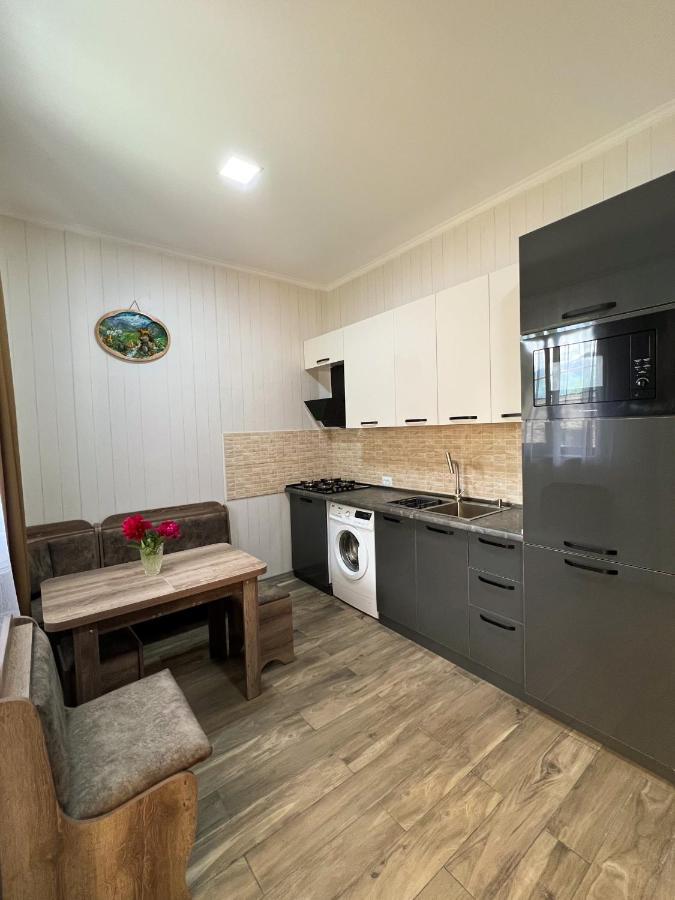 Royal Galaxy Apartment 卡兹贝吉 外观 照片