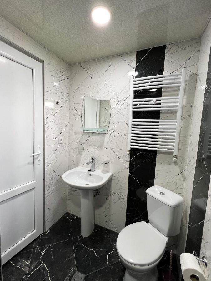 Royal Galaxy Apartment 卡兹贝吉 外观 照片