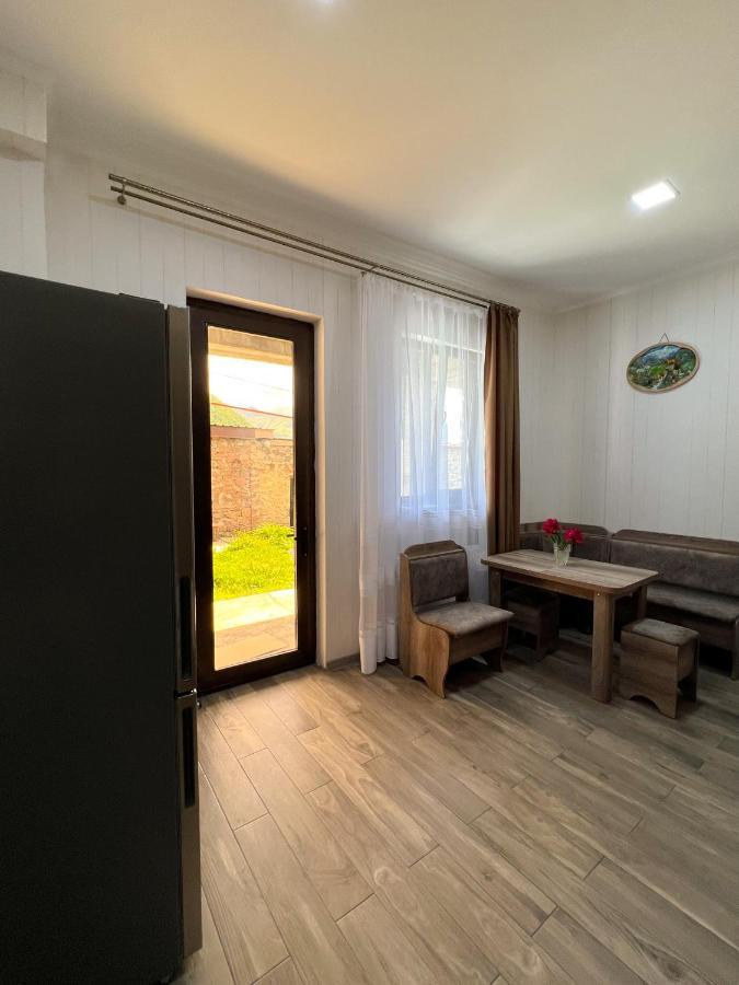 Royal Galaxy Apartment 卡兹贝吉 外观 照片